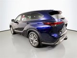 New 2025 Toyota Highlander Platinum image 5