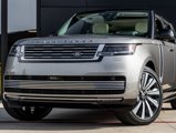 Used 2025 Land Rover Range Rover SV image 3
