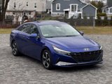 Used 2021 Hyundai Elantra Limited image 3