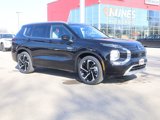 New 2025 Mitsubishi Outlander SEL image 2