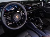 Certified 2025 Porsche Cayenne S image 4