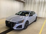 Used 2024 Nissan Altima 2.5 SR w/ SR Premium Package image 2