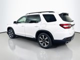 New 2025 Honda Pilot Touring image 5