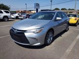 Used 2017 Toyota Camry SE image 3