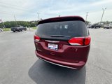 Used 2017 Chrysler Pacifica Touring-L Plus image 5