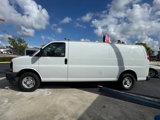 Used 2017 Chevrolet Express 3500 Extended image 4