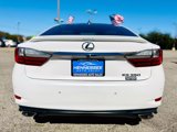 Used 2017 Lexus ES 350 w/ Premium Package image 3
