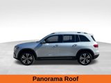 Used 2025 Mercedes-Benz GLB 250 image 2