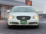 Used 2010 Buick Lucerne CXL image 2