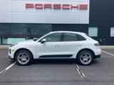 Certified 2021 Porsche Macan image 2