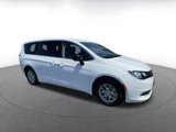 Used 2024 Chrysler Voyager LX image 2