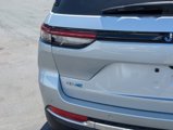 Used 2023 Jeep Grand Cherokee 4WD 4xe image 4