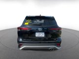 Used 2024 GMC Terrain SLT image 4