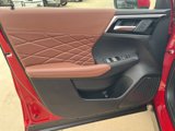 New 2025 Mitsubishi Outlander SEL image 5