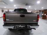 Used 2006 GMC Sierra 2500 SLE w/ Heavy-Duty Power Package image 5