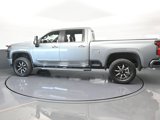 Used 2024 Chevrolet Silverado 2500 High Country w/ Technology Package image 3