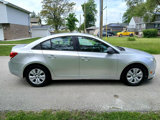 Used 2013 Chevrolet Cruze LS image 5