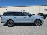 New 2025 Lincoln Navigator L Reserve image 3