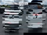 New 2026 BMW X5 xDrive50e image 6