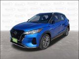 Used 2021 Nissan Kicks SV image 3