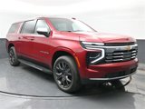 Used 2025 Chevrolet Suburban Premier image 3
