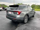 Used 2025 Ford Explorer ST-Line image 3