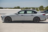 New 2026 BMW 750e xDrive w/ Premium Package image 4