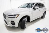 Used 2022 Volvo XC60 B5 Momentum image 2