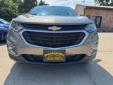 Used 2018 Chevrolet Equinox LT image 2