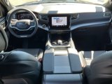 New 2025 Jeep Wagoneer L Series III w/ Premium Group I image 6