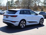 New 2025 Audi Q6 e-tron Prestige image 5