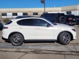 New 2025 Alfa Romeo Stelvio Sprint image 4