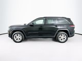 Used 2024 Jeep Grand Cherokee Limited image 4
