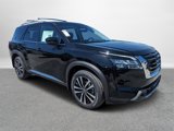 New 2025 Nissan Pathfinder Platinum w/ Cargo Package image 2