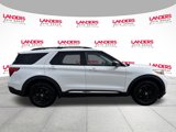 Certified 2023 Ford Explorer XLT image 2