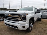 New 2025 Chevrolet Silverado 3500 High Country w/ High Country Premium Package image 5