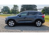 Used 2022 Volvo XC40 T5 Momentum image 4