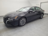 Used 2023 Nissan Altima 2.5 SV image 2