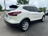 Used 2022 Nissan Rogue Sport SV w/ Technology Package image 6