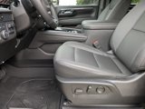 Used 2025 Chevrolet Suburban Z71 w/ Comfort Package image 5