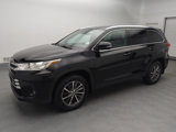 Used 2018 Toyota Highlander XLE image 2