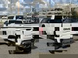 New 2026 GMC Sierra 1500 SLE image 3