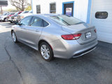 Used 2016 Chrysler 200 Limited w/ Convenience Group image 3