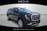 Used 2025 GMC Yukon XL Denali w/ Denali Reserve Package image 2