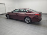 Used 2023 Nissan Altima 2.5 SV image 3