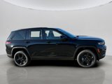 New 2025 Jeep Grand Cherokee Limited image 2