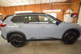 Used 2023 Nissan Rogue SV w/ SV Premium B Package image 4