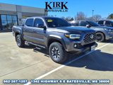 Used 2023 Toyota Tacoma TRD Off-Road image 2