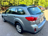 Used 2011 Subaru Outback 2.5i image 5