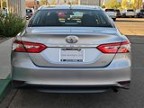Used 2019 Toyota Camry LE image 3